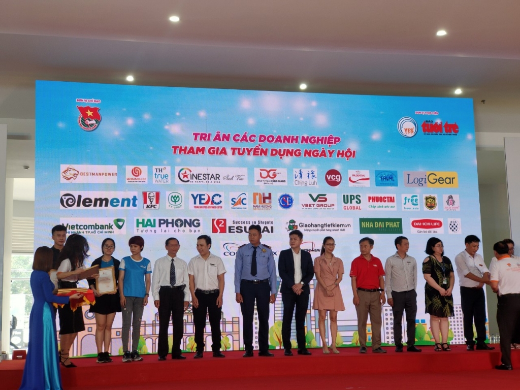 TIN TỨC 1 z2199301878704 a9ff6fe79da682336c473a17507d045f